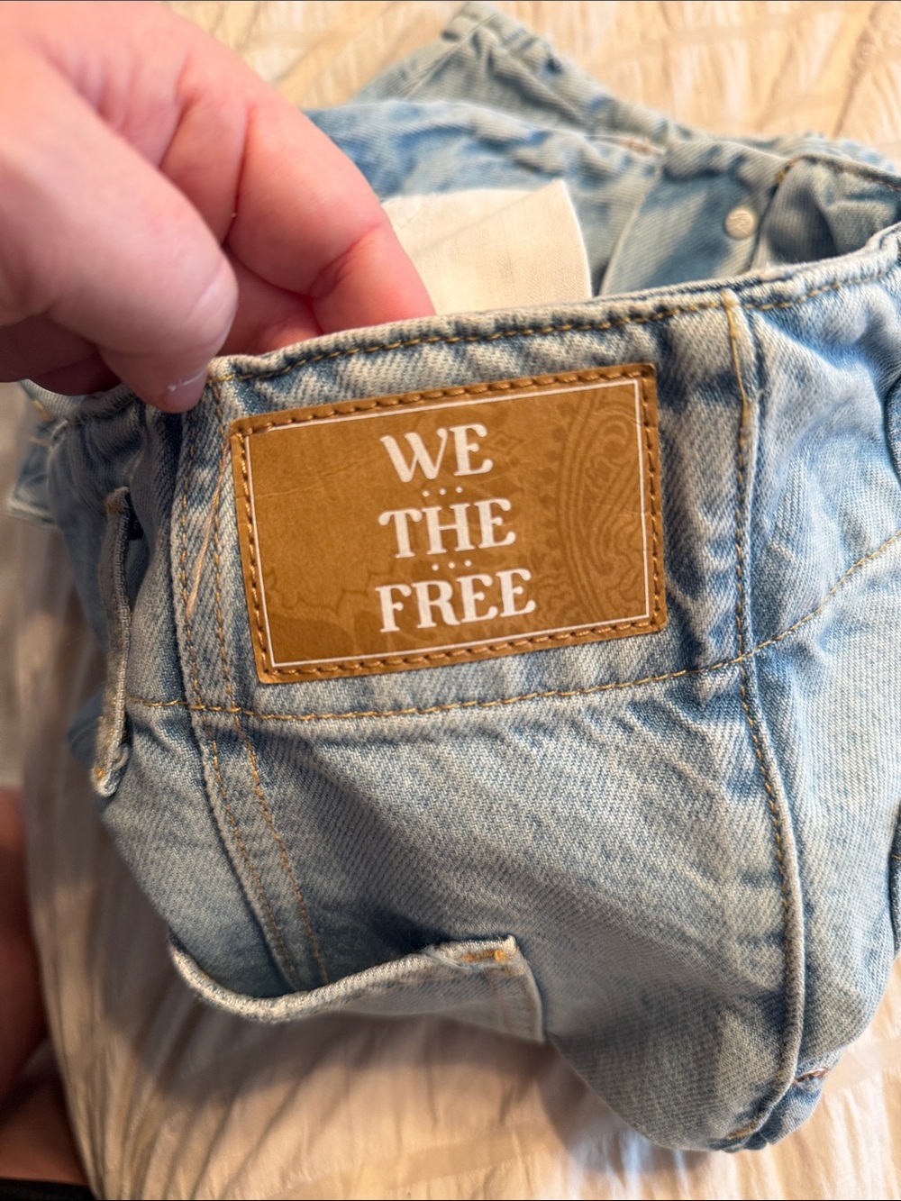 Free people extreme measures low rise barrel denim shorts size 29 - Picture 7 of 10